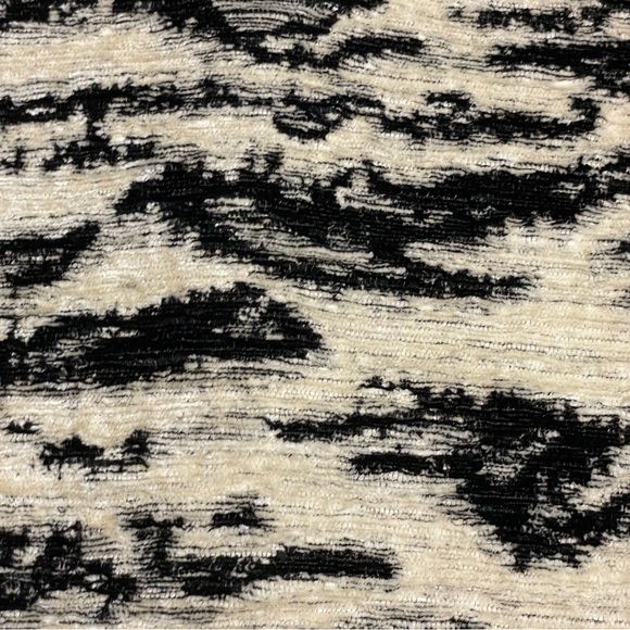 Lisa Perry x Schumacher White & Black Textured Animal Print Mod Style Tunic - Picture 8 of 15